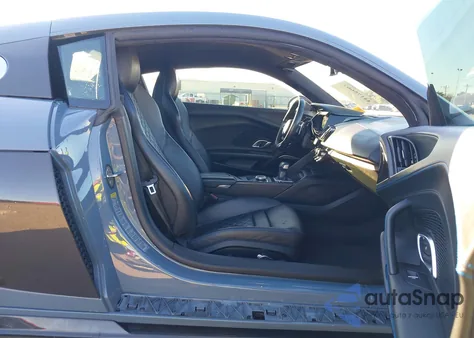 2020 Audi R8 V10 Performance Quattro S Tronic z USA, uszkodzony, nr VIN WUAKBAFX9L7900780